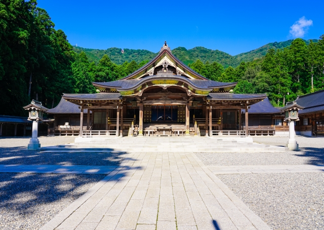 yahiko shrine